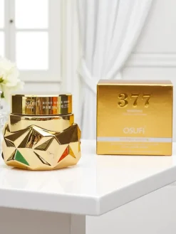 Twarz^Royalfashion 377 Rozjaśniający krem do twarzy wyrównujący koloryt skóry