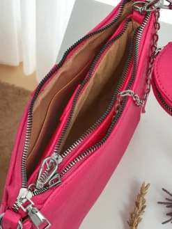 Małe Torebki^Royalfashion Aurelia Fuksjowa Torebka Damska Skórzana Mini z Łańcuszkiem Fuksjowy