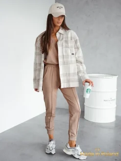 Komplety Damskie^Royalfashion Zestaw Livia z Dekoltem w Serek beżowy