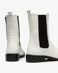 Botki Z Delikatnym Ociepleniem|Botki Na Płaskim Obcasie^Royalfashion Białe wysokie botki damskie z kwadratowym noskiem Ludiz- Obuwie