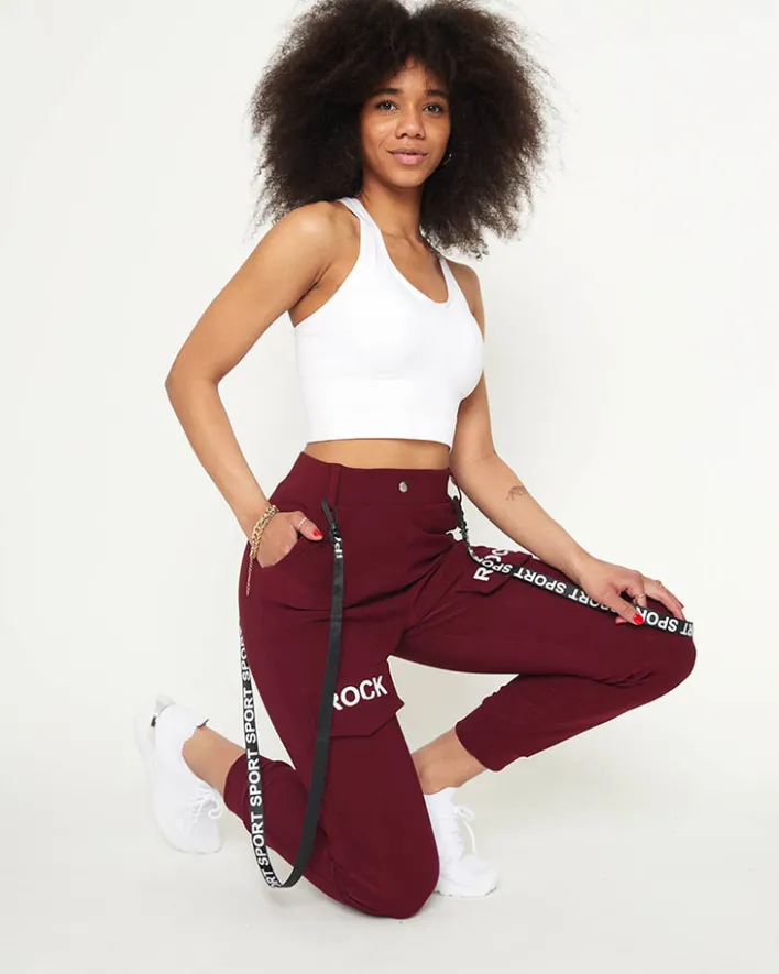 Spodnie Cargo|Spodnie Dresowe^Royalfashion Bordowe damskie materiałowe spodnie typu bojówki z szelkami - Odzież Bordowy