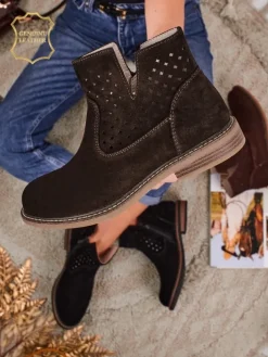 Botki Bez Ocieplenia|Botki Na Płaskim Obcasie^Royalfashion Botki Ariadne z naturalnego zamszu ciemnobrązowe, płaskie obcasy 3 cm Ciemnobrązowy