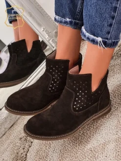 Botki Bez Ocieplenia|Botki Na Płaskim Obcasie^Royalfashion Botki Ariadne z naturalnego zamszu ciemnobrązowe, płaskie obcasy 3 cm Ciemnobrązowy