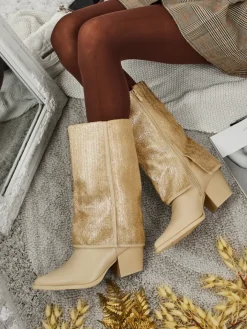 Botki Z Delikatnym Ociepleniem|Botki Na Słupku^Royalfashion Botki damskie eko skórzane na słupku z ozdobną cholewką Virelia beżowy