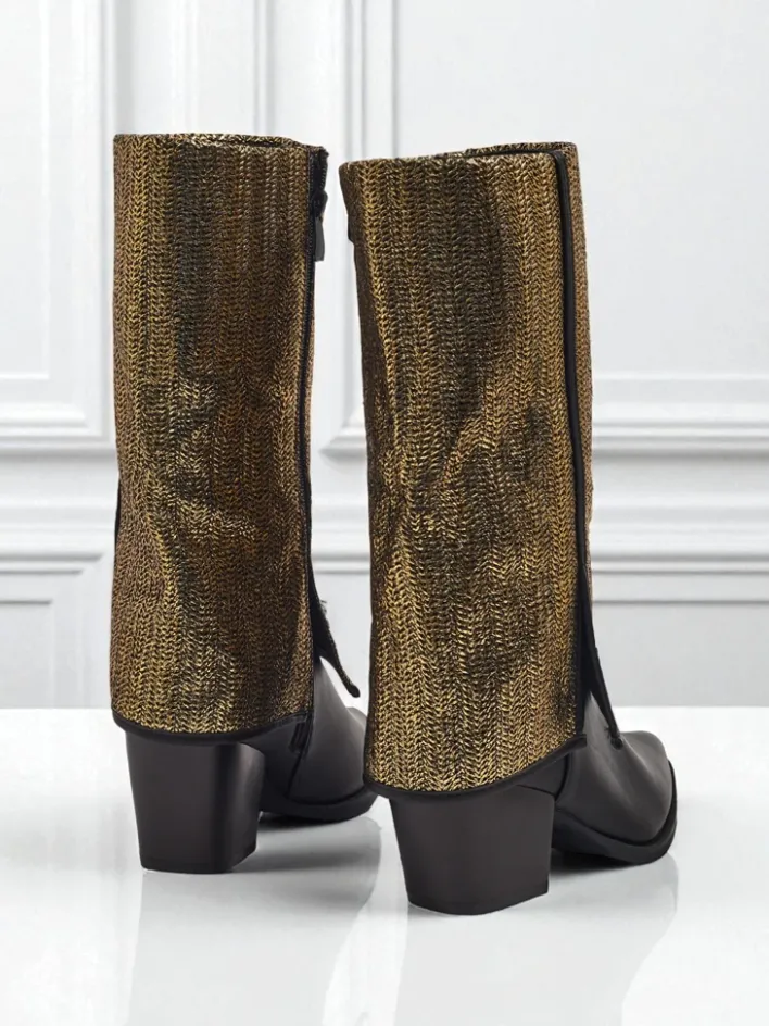 Botki Z Delikatnym Ociepleniem|Botki Na Słupku^Royalfashion Botki damskie eko skórzane na słupku z ozdobną cholewką Virelia czarny