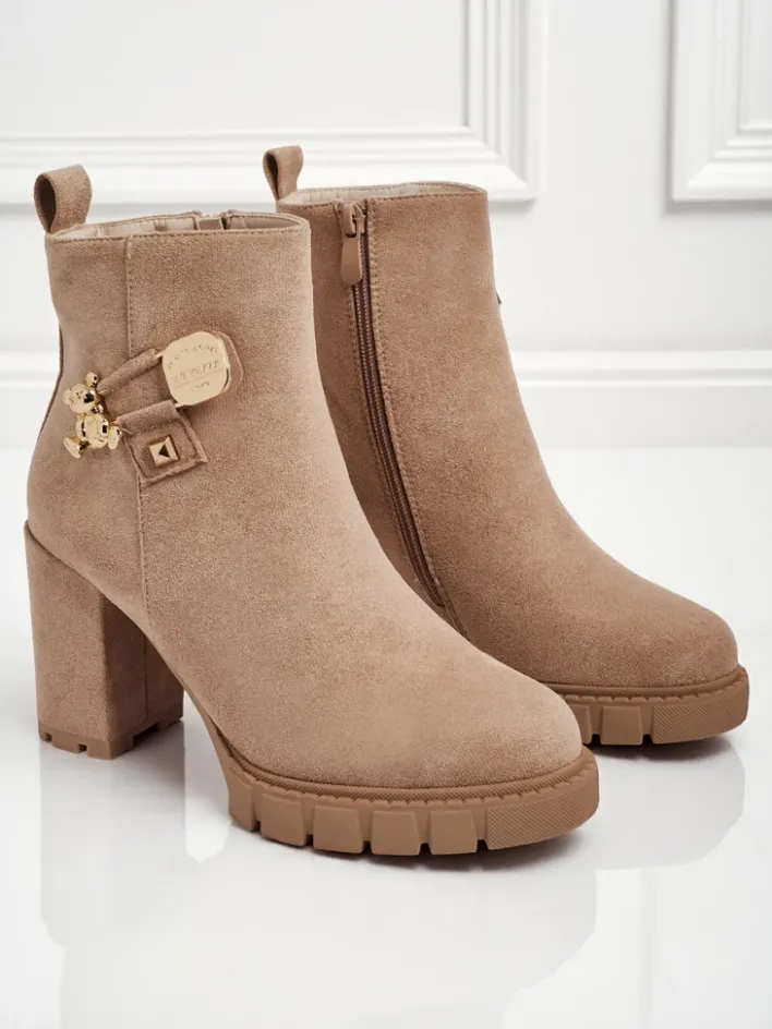Botki Z Delikatnym Ociepleniem|Botki Na Słupku^Royalfashion Botki damskie eko zamszowe na słupku Bearr beżowy