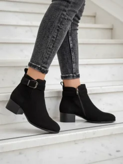 Botki Z Delikatnym Ociepleniem|Botki Na Płaskim Obcasie^Royalfashion Botki Elegante Nero z Ekoskóry czarny