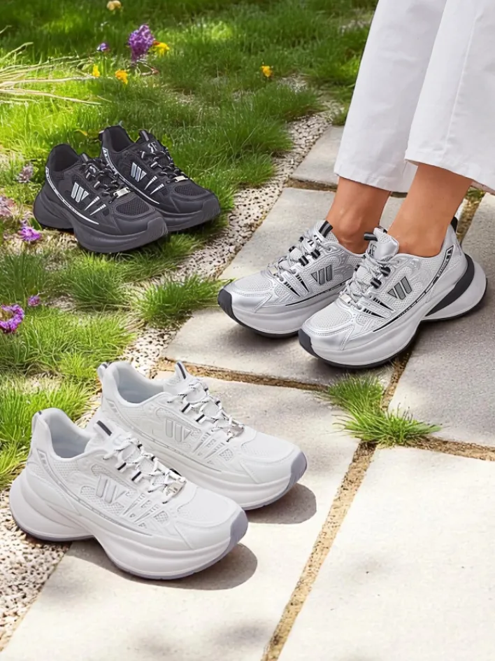 Ugc|Sneakersy^Royalfashion Buty sportowe damskie Hypatia czarne na płaskim obcasie 5 cm czarny