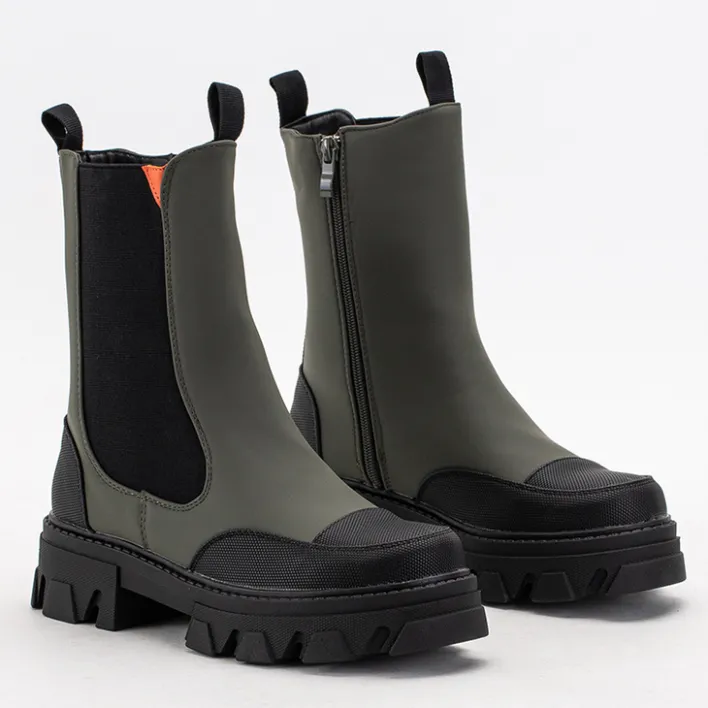 Botki Z Delikatnym Ociepleniem|Botki Na Płaskim Obcasie^Royalfashion Ciemnozielone damskie botki na masywnej podeszwie Rosidi - Obuwie zielony