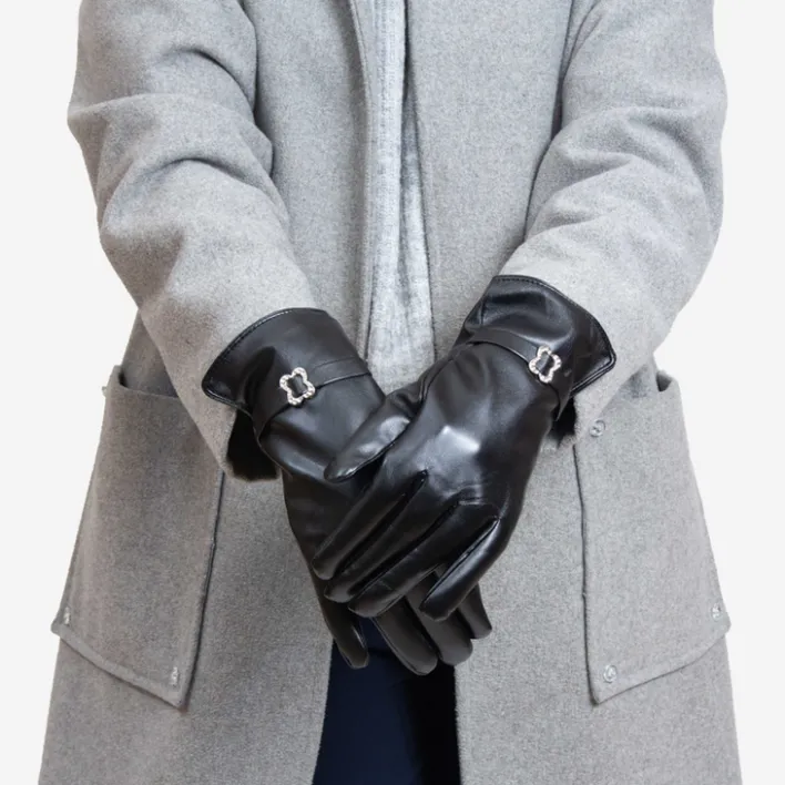 Rękawiczki^Royalfashion Czarne klasyczne damskie eko-skórzane rękawiczki z klamerką - Akcesoria