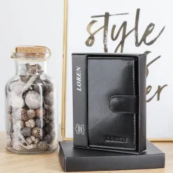 Portfele^Royalfashion Czarny portfel męski zapinany guzikiem - Akcesoria