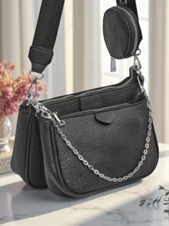 Małe Torebki^Royalfashion Damska torebka wielofunkcyjna Scylla w kolorze m ze skóry ekologicznej czarny