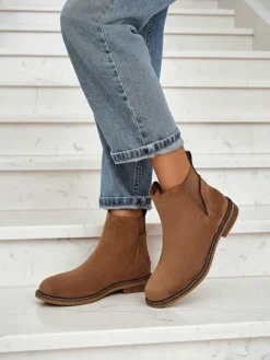 Botki Na Płaskim Obcasie|Sztyblety^Royalfashion Damskie botki a'la sztyblety z eko-zamszu Veysi jasny brązowy