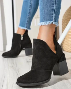 Botki Z Delikatnym Ociepleniem|Botki Na Słupku^Royalfashion Damskie botki na słupku z wycięciami w kolorze m Encura- Obuwie czarny