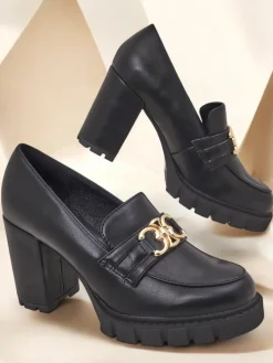 Półbuty|Mokasyny Na Obcasie^Royalfashion Damskie czółenka Nero Aurora na słupku ze złotą klamrą, skóra eko czarny