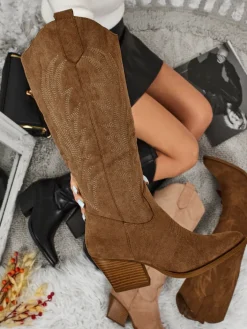 Kozaki Na Obcasie|Kozaki Bez Ocieplenia^Royalfashion Damskie kozaki typu kowbojki Marivelle brązowy