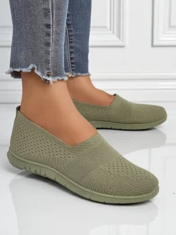 Półbuty^Royalfashion Damskie mokasyny Gaia Verde – wygodne zielone buty z tkaniny na płaskim obcasie zielony