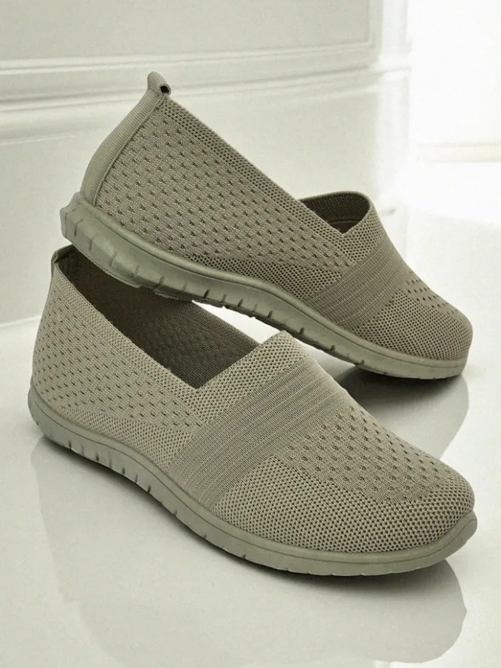 Półbuty^Royalfashion Damskie mokasyny Gaia Verde – wygodne zielone buty z tkaniny na płaskim obcasie zielony