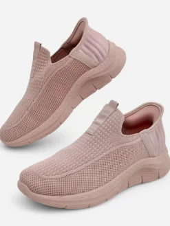 Ugc|Bieganie, Ćwiczenia I Trening^Royalfashion Damskie sneakersy Apollo Rosa – różowe buty slip-on z tkaniny na płaskiej podeszwie różowy