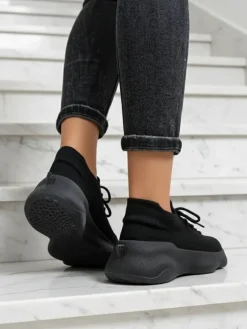 Bieganie, Ćwiczenia I Trening^Royalfashion Damskie Sneakersy Aura Nero Czarne Tkaninowe na Plaskiej Podeszwie 4.5cm czarny