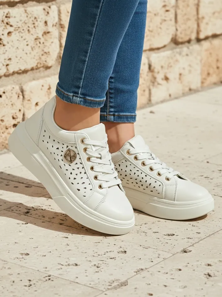 Ugc|Sneakersy^Royalfashion Damskie sneakersy Callista beżowe skóra ekologiczna wiosna płaski obcas beżowy