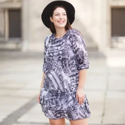 Sukienki Letnie|Sukienki Krótkie^Royalfashion Fioletowa sukienka damska z tłoczeniem - Odzież fioletowy