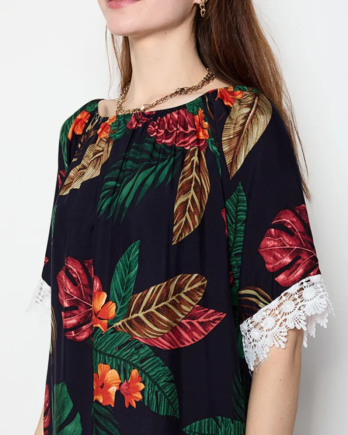 Narzutka Plażowa|Plus Size^Royalfashion Granatowa tunika damska w kwiatki - Odzież Granatowy