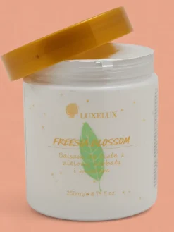 Ciało^Royalfashion Luxelux FREESIA BLOSSOM Balsam do ciała z zieloną herbatą i miodem 250 ml