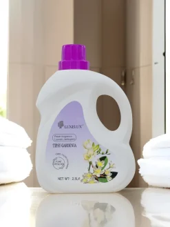 Artykuły Chemiczne^Royalfashion LUXELUX Perfumowany płyn do prania 2,5L