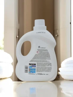 Artykuły Chemiczne^Royalfashion LUXELUX Perfumowany płyn do prania 2,5L