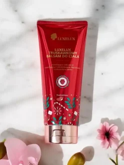 Ciało^Royalfashion Luxelux Świąteczny balsam do ciała o zapachu truskawkowym 300 ml