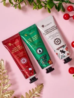 Dłonie^Royalfashion Luxelux Świąteczny zestaw kremów do rąk z serii botanicznej esencji 25g