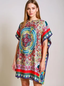 Narzutka Plażowa|Bluzki / Koszule / Koszulki^Royalfashion Pareo Ariadne – kolorowa sukienka do kolan z poliestru Wielokolorowe