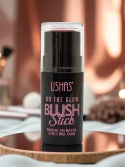 Twarz^Royalfashion Róż do policzków z gąbeczką kolor Wild Moment