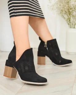 Botki Bez Ocieplenia|Botki Na Słupku^Royalfashion Ażurowe botki na słupku w kolorze m Revivela czarny