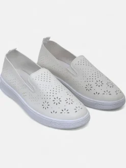 Półbuty^Royalfashion Ażurowe damskie półbuty slip on Mayla