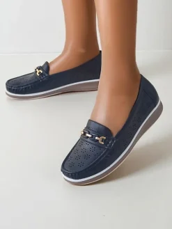 Mokasyny Na Płaskiej Podeszwie^Royalfashion Ażurowe damskie mokasyny Cerro czarny