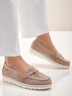 Mokasyny Na Płaskiej Podeszwie^Royalfashion Ażurowe damskie mokasyny Elissas beżowy