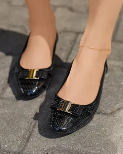 Baleriny Klasyczne^Royalfashion Ażurowe damskie czarne baleriny z kokardką Rumac czarny