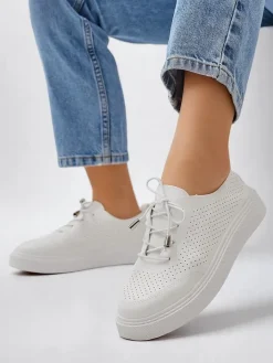 Półbuty|Sportowe^Royalfashion Ażurowe damskie sportowe półbuty sznurowane Vaned biały