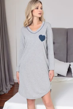 Piżamy^Royalfashion Bawełniana koszula nocna z serduszkiem
