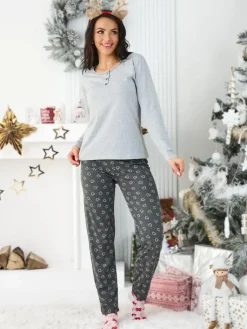 Piżamy^Royalfashion Bawełniana piżama damska w serduszka