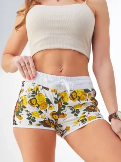 Szorty|Krótkie Spodenki^Royalfashion Bawełniane krótkie spodenki damskie w wiosenne kwiaty żółty