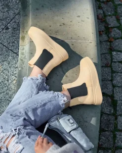 Botki Z Delikatnym Ociepleniem|Botki Na Platformie^Royalfashion Beżowe damskie botki a'la śniegowce Uteris beżowy