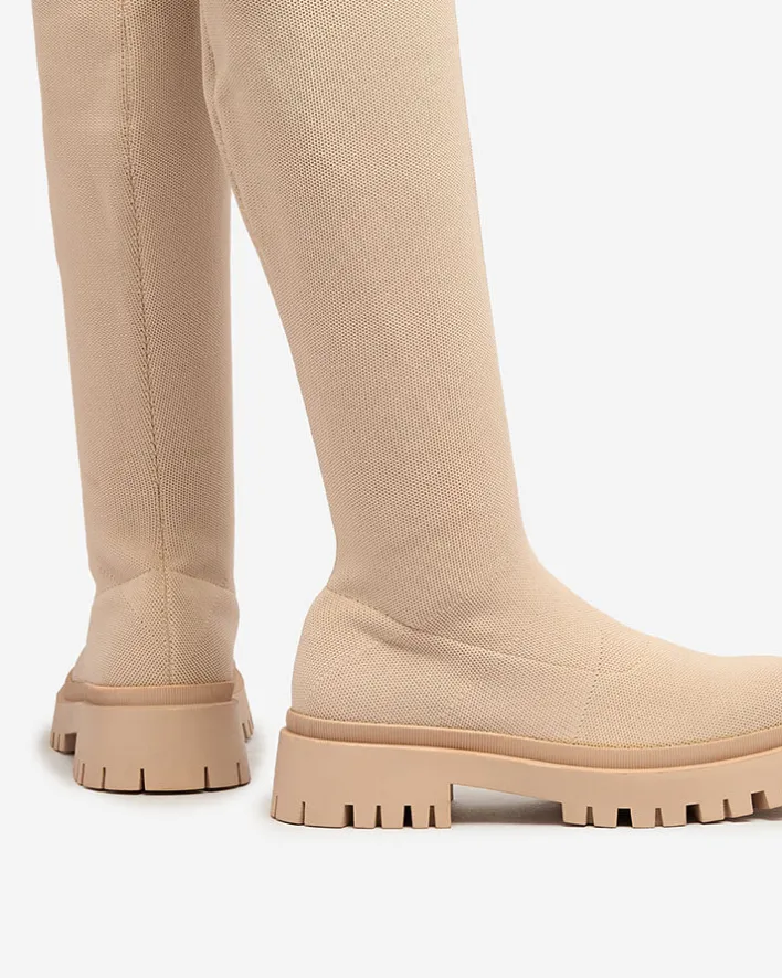 Kozaki Na Płaskim Obcasie|Kozaki Bez Ocieplenia^Royalfashion Beżowe damskie wsuwane kozaki za kolano Radgitas beżowy