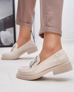 Półbuty^Royalfashion Beżowe damskie półbuty z kryształkami Larri beżowy