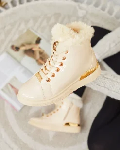 Botki Z Grubym Ociepleniem|Botki Na Płaskim Obcasie^Royalfashion Beżowe lakierowane damskie ocieplane botki Sylnina beżowy