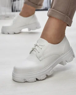 Półbuty^Royalfashion Białe półbuty damskie Delgor biały