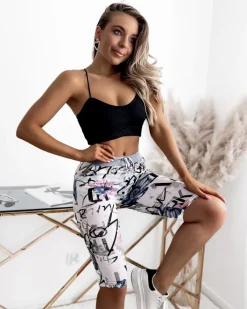 Spodenki 3/4|Krótkie Spodenki^Royalfashion Biało- niebieskie spodenki damskie 3/4 z printem biały