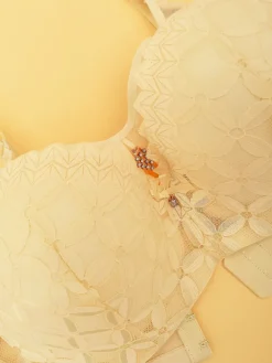 Codzienne^Royalfashion Biustonosz damski usztywniany z koronką beżowy